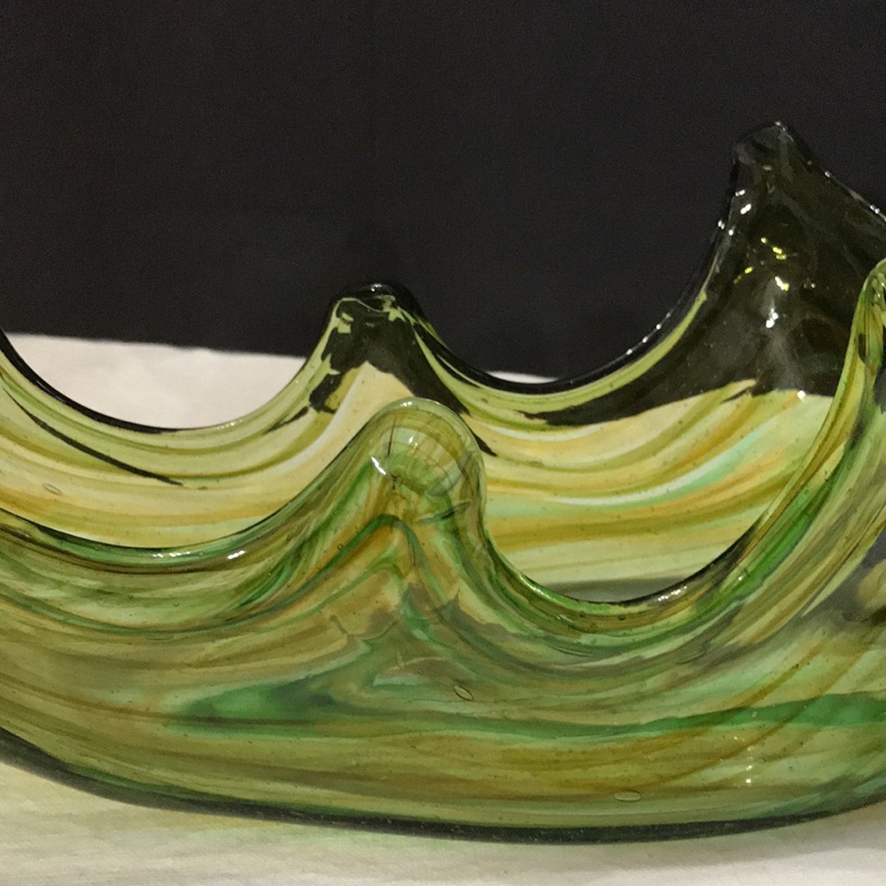 Glass Swan - Picture 6 of 7